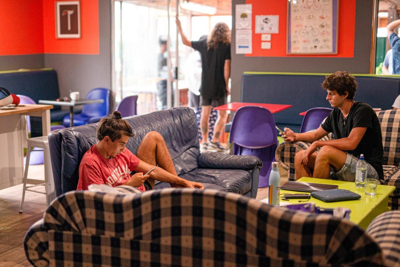 Backpackers Newcastle Hostel Εξωτερικό φωτογραφία